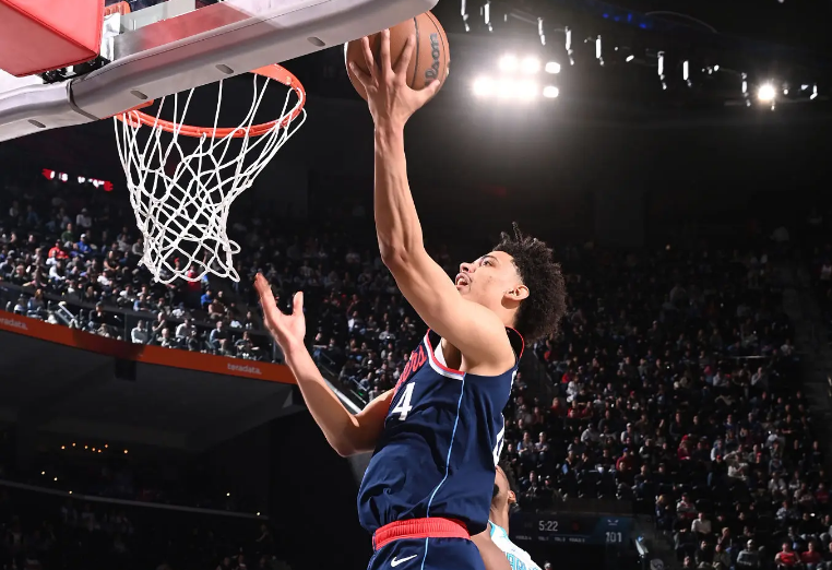 世俱杯-最近一段时间手感不佳，快船锋线新秀还得想办法赶紧找回状态？